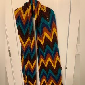 Steve Madden chevron scarf